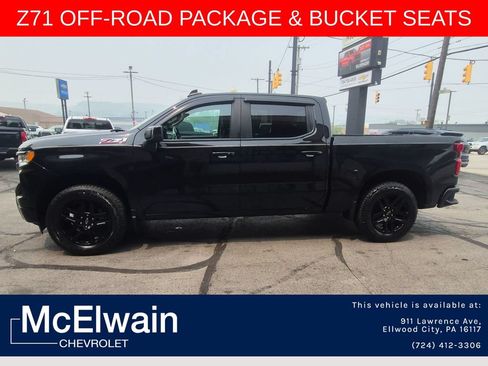 Used 2022 Chevrolet Silverado 1500 RST AWD/4WD image 12