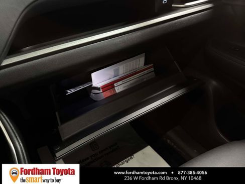 Certified 2025 Toyota Grand Highlander AWD Hybrid image 32