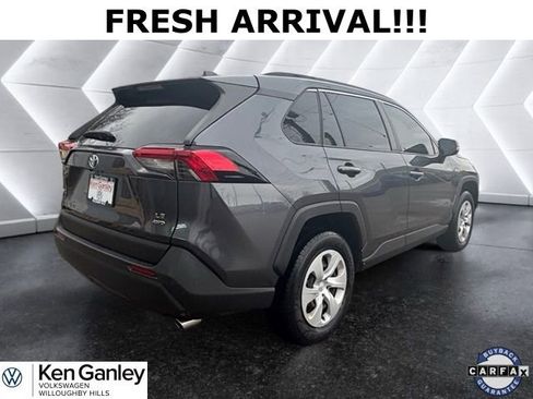 Used 2019 Toyota RAV4 LE w/ Carpet Mat Package image 6