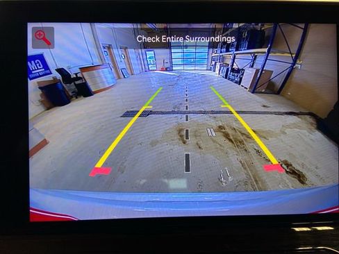 Used 2024 Jeep Compass Limited w/ High Altitude Package image 21