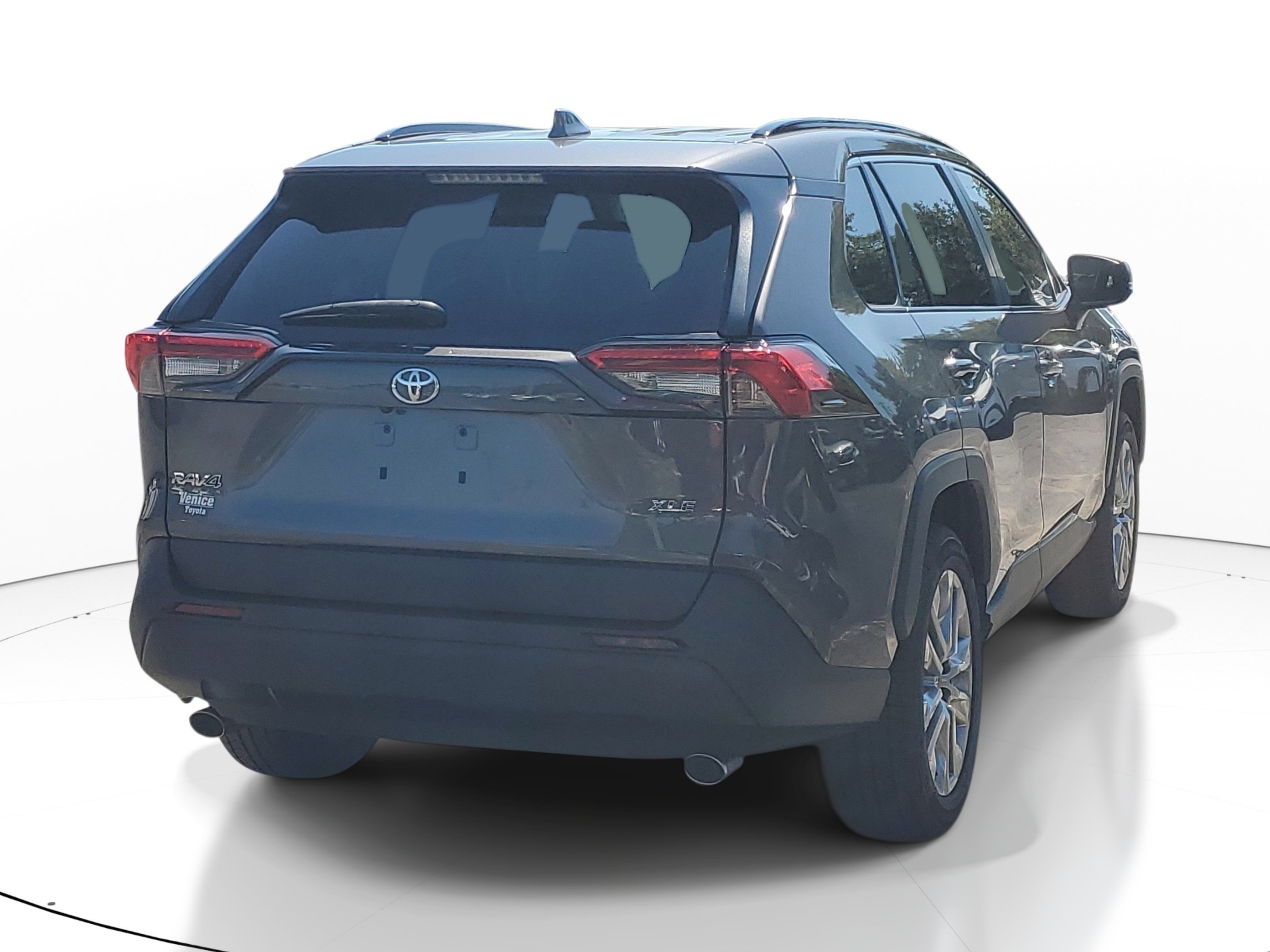 Certified 2023 Toyota RAV4 XLE Premium FWD image 6