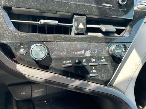 Used 2023 Toyota Camry LE FWD image 24