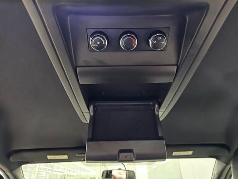 Used 2017 Dodge Grand Caravan GT image 38