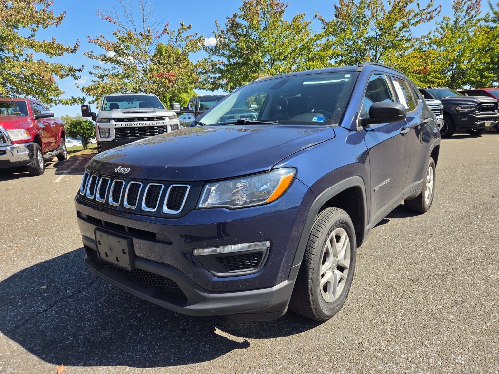 Used 2018 Jeep Compass Sport w/ Cold Weather Group AWD/4WD image 3