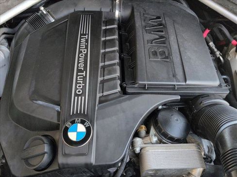 Used 2019 BMW X6 xDrive35i w/ M Sport Package image 25