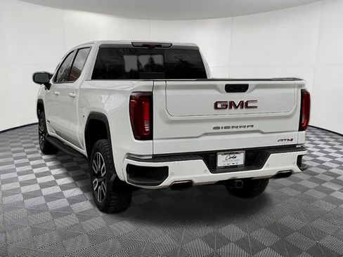 Used 2022 GMC Sierra 1500 AT4 w/ AT4 Premium Package image 4