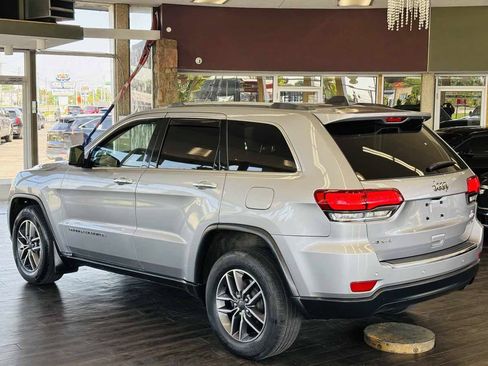 Used 2020 Jeep Grand Cherokee Limited AWD/4WD image 14