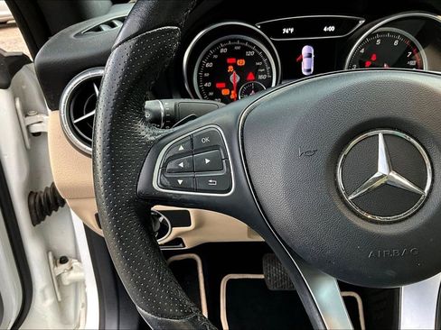 Used 2018 Mercedes-Benz CLA 250 image 13