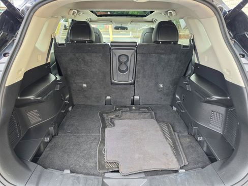 Used 2016 Nissan Rogue SL w/ SL Premium Package AWD/4WD image 8