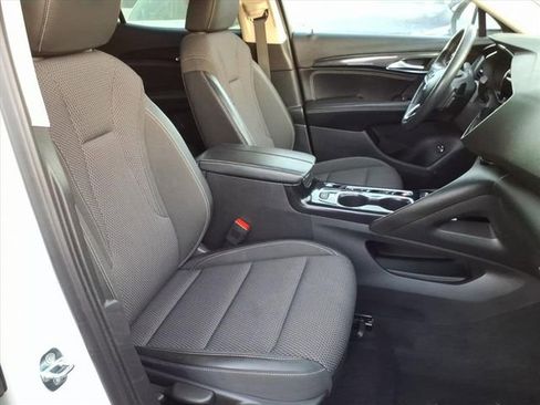 Used 2023 Buick Envision Preferred image 23