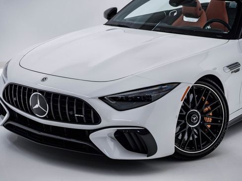 Used 2022 Mercedes-Benz SL 63 AMG 4MATIC image 4