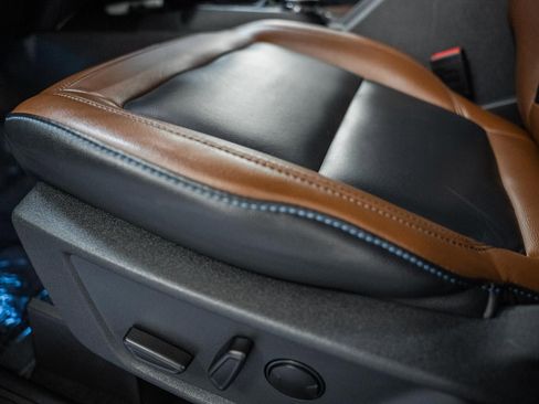 Used 2023 Ford Bronco Outer Banks image 40