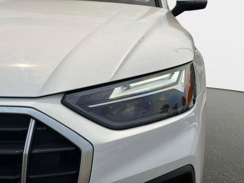 Used 2023 Audi Q5 2.0T Premium w/ Convenience Package AWD/4WD image 10