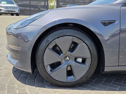 Used 2023 Tesla Model 3 Standard Range RWD image 12