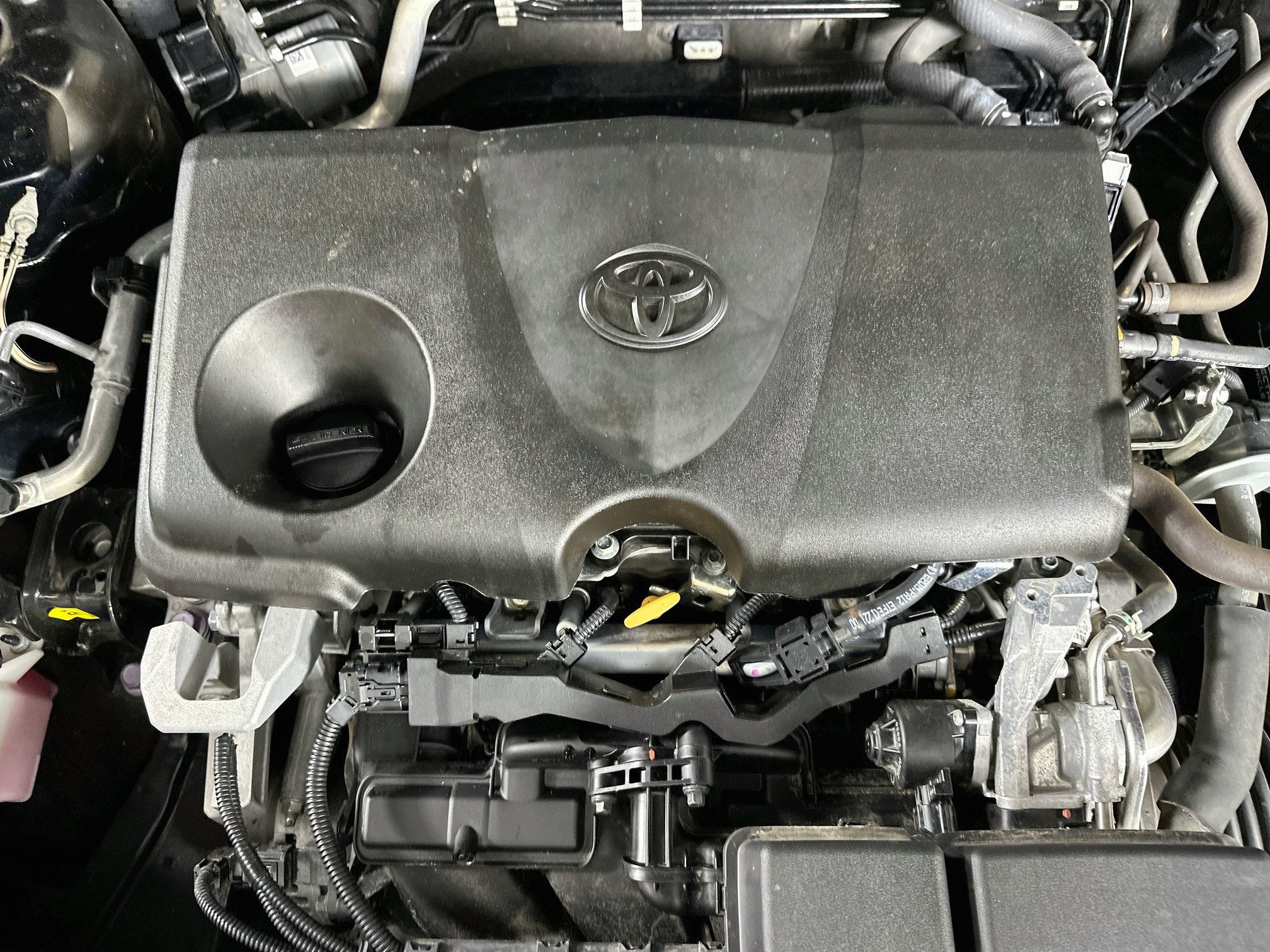 Used 2021 Toyota RAV4 XLE FWD image 31