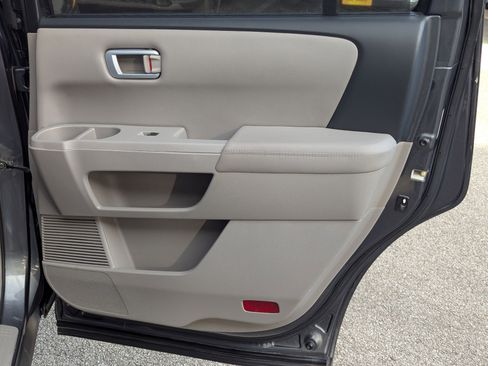 Used 2013 Honda Pilot Touring image 26