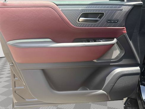 Certified 2025 INFINITI QX80 Autograph AWD/4WD image 10
