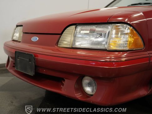 Used 1988 Ford Mustang GT image 22