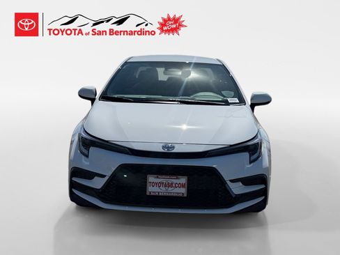 New 2026 Toyota Corolla SE FWD image 8