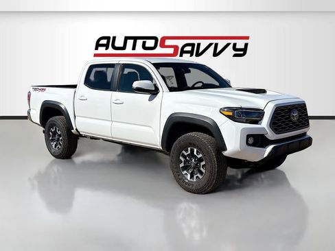 Used 2021 Toyota Tacoma TRD Off-Road image 1