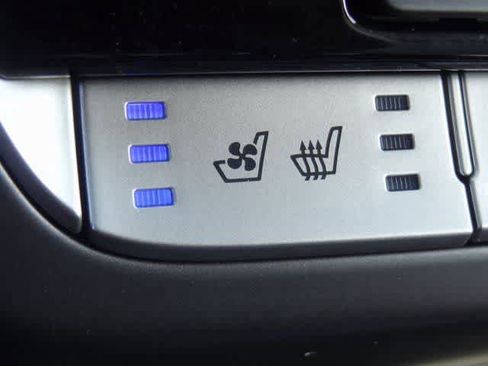 Used 2018 Hyundai Sonata Limited image 37