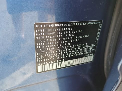 Used 2018 Volkswagen Tiguan SEL FWD image 22