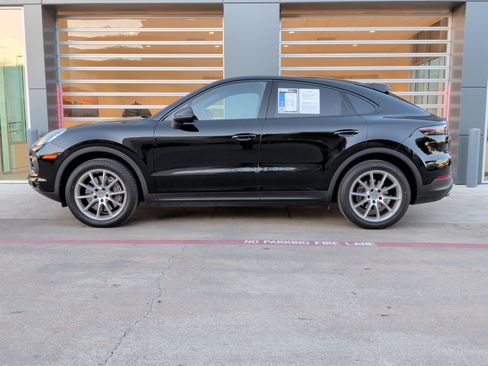 Used 2021 Porsche Cayenne Coupe image 7