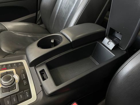 Used 2009 Audi Q7 TDI Premium Plus image 45