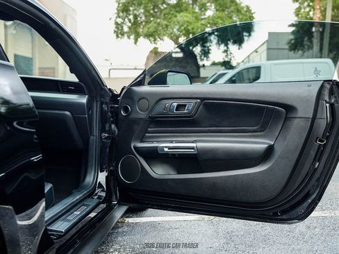 Used 2022 Ford Mustang Mach 1 w/ Mach 1 Handling Package RWD image 40