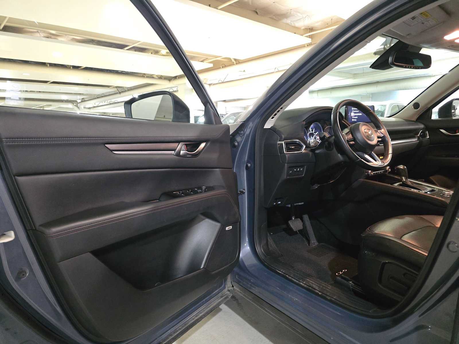 Used 2025 MAZDA CX-5 Carbon Edition AWD/4WD image 19
