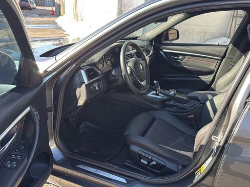 Used 2018 BMW 330e RWD image 40