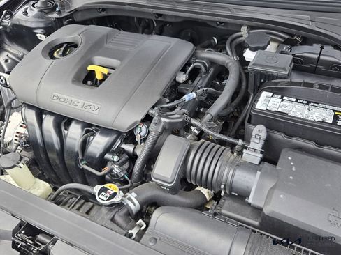 Certified 2023 Kia Forte LX FWD image 19