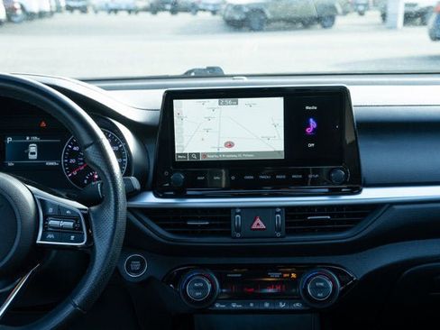 Used 2024 Kia Forte GT-Line image 30