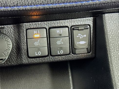 Used 2019 Toyota Corolla XSE image 16