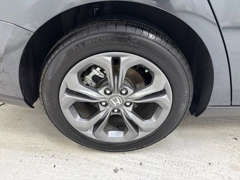 Used 2024 Honda Accord EX image 30