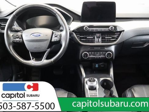 Used 2022 Ford Escape SEL w/ Technology Package FWD image 15