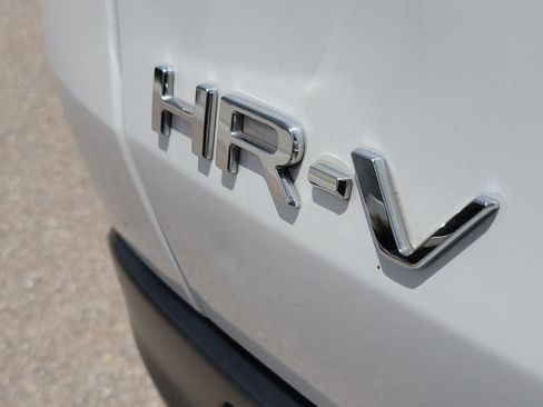 Used 2024 Honda HR-V Sport image 9