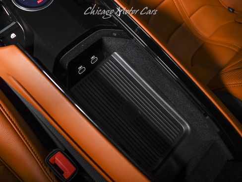 Used 2026 Ferrari Purosangue AWD/4WD image 30