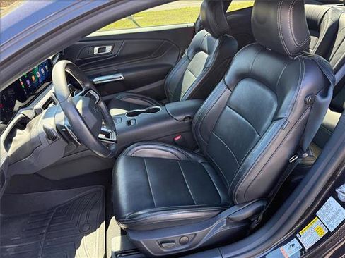 Used 2024 Ford Mustang GT Premium image 9