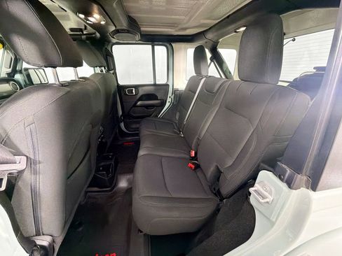 Used 2023 Jeep Wrangler Sahara w/ Cold Weather Group image 25