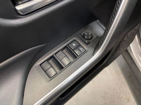 Certified 2021 Toyota RAV4 XLE AWD/4WD image 15