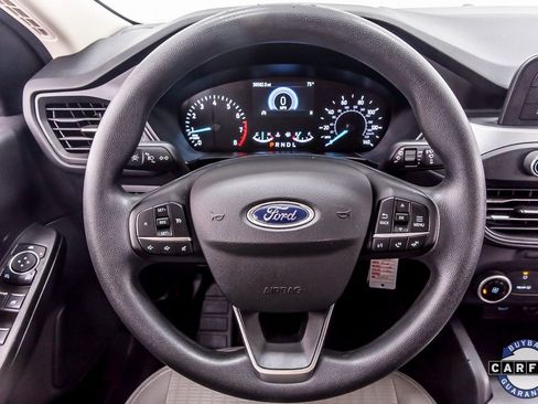 Used 2020 Ford Escape S image 18