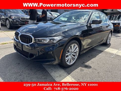 Used 2024 BMW 330e xDrive w/ Convenience Package image 1