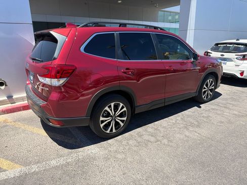 Certified 2022 Subaru Forester Limited w/ Popular Package #2 AWD/4WD image 30