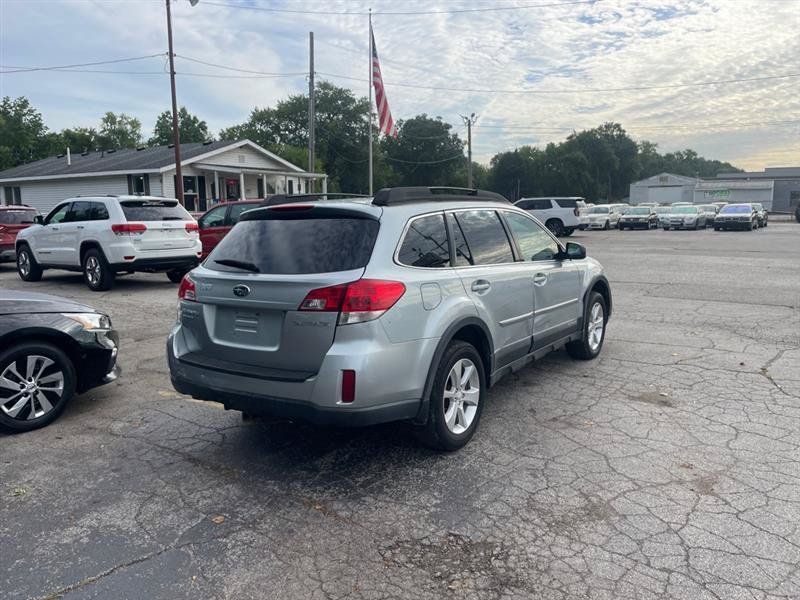 Used 2013 Subaru Outback 2.5i Premium w/ Popular Pkg 1A AWD/4WD image 5