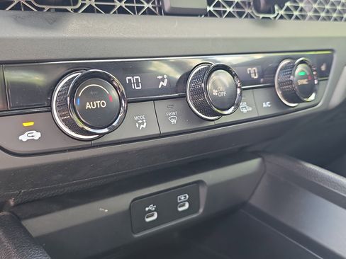 Used 2023 Honda Accord EX image 29