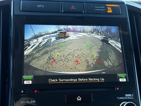 Certified 2022 Subaru Ascent Premium w/ Convenience Package image 29