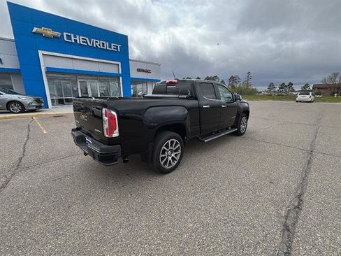 Used 2018 GMC Canyon Denali AWD/4WD image 2