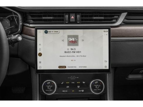 Used 2021 Jaguar F-PACE S AWD/4WD image 10