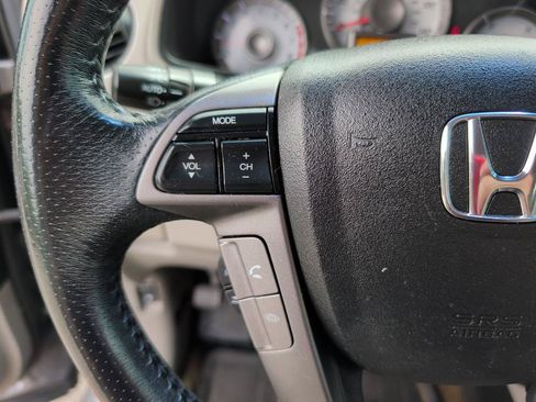 Used 2013 Honda Pilot Touring image 19